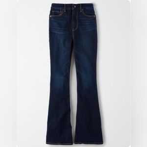American Eagle super high curvy jeans